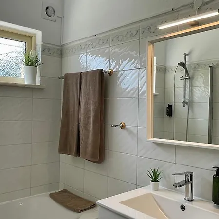 Falesia By Check-in Portugal * אלבופיירה